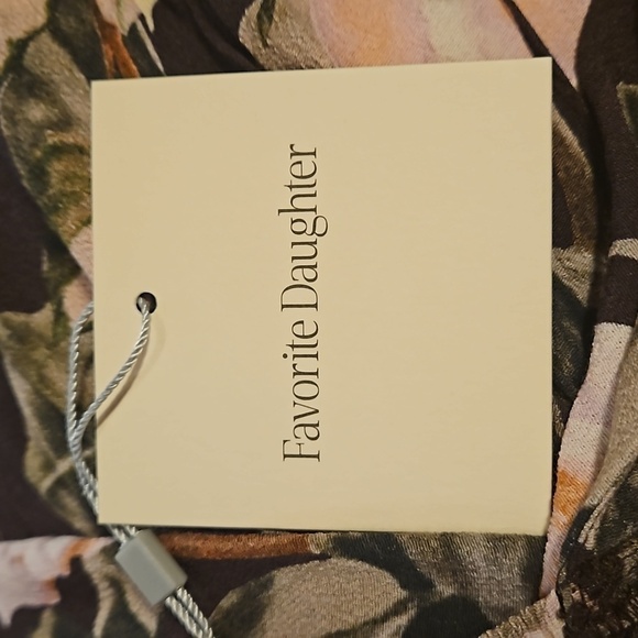 💕FAVORITE DAUGHTER💕 Long Sleeve Vibeyard Dress ~ Buganvilias Floral Print NWT - Picture 9 of 10